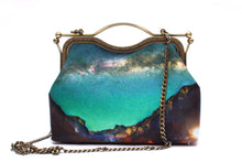 Load image into Gallery viewer, Yosemite Valley Velvet Handbag