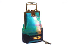 Load image into Gallery viewer, Yellowstone River Velvet Handbag